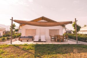 Read more about the article Glamping in Greece
